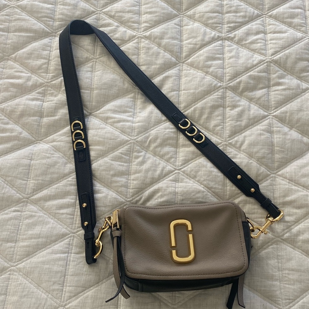 Marc Jacobs Softshot 21 Leather